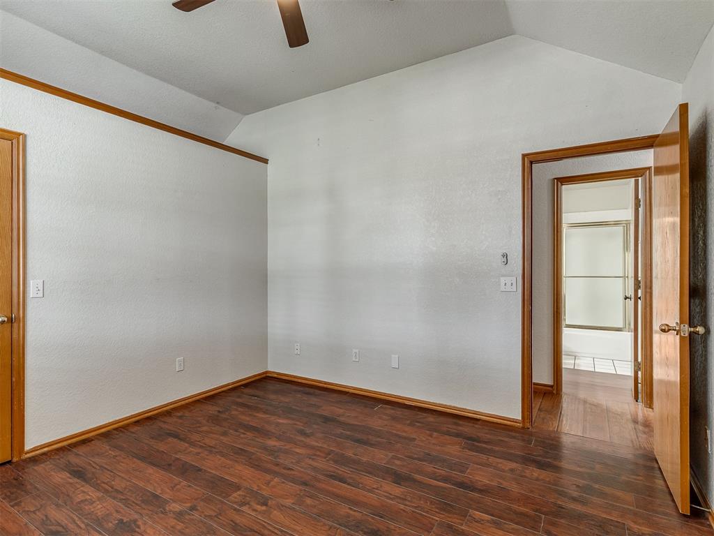 4932 Baker Street Property Photo 23