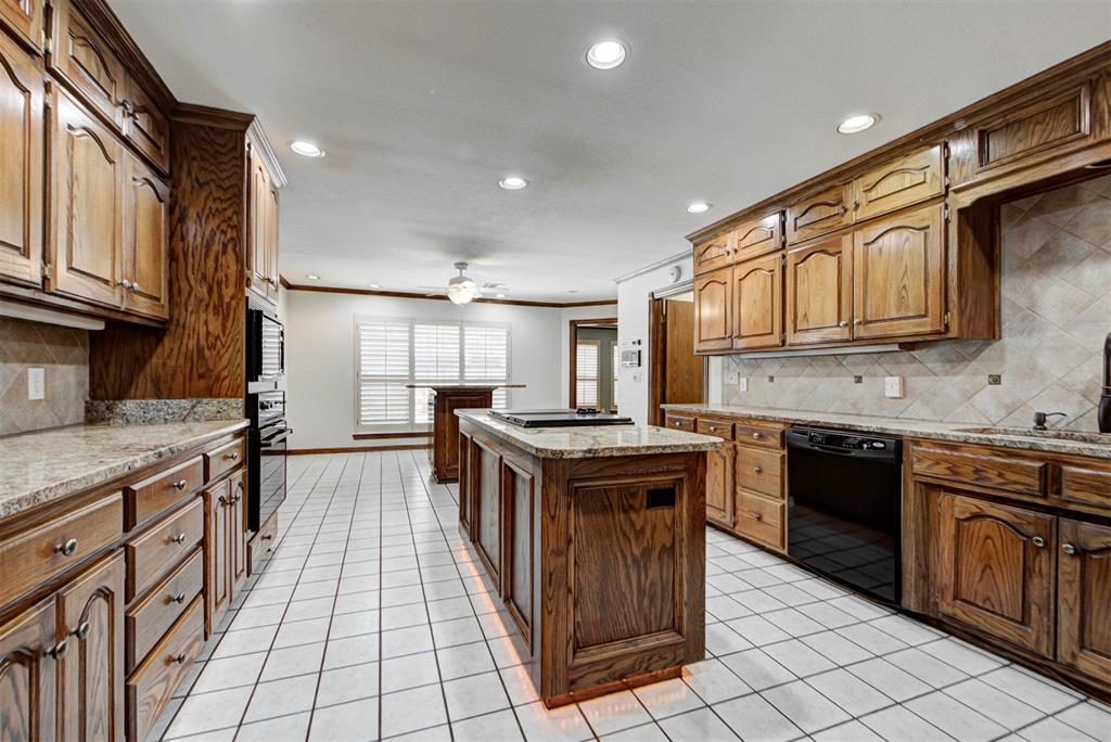 2501 Sw 123rd Place Property Photo 14