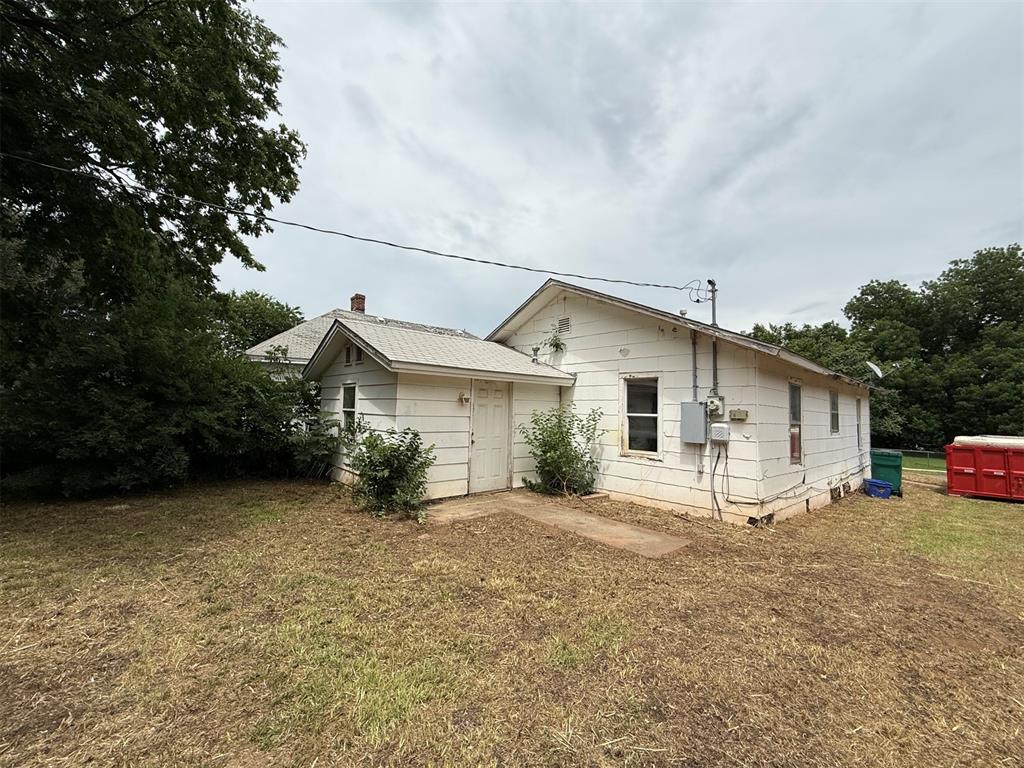 1805 N Kelham Avenue Property Photo 8
