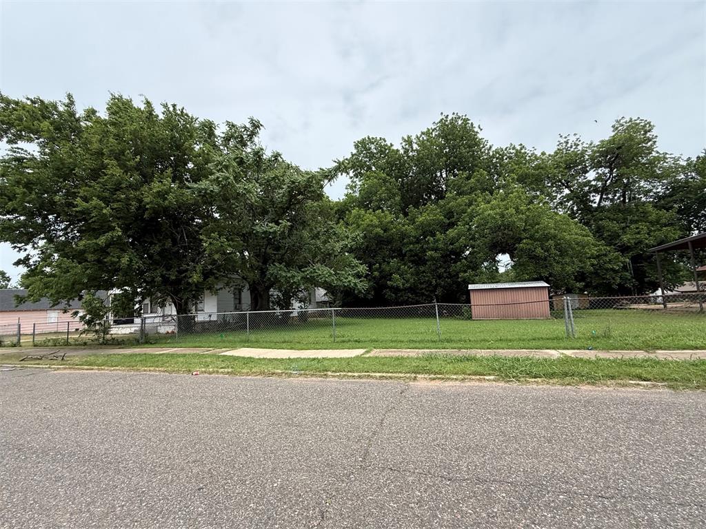 1805 N Kelham Avenue Property Photo 33