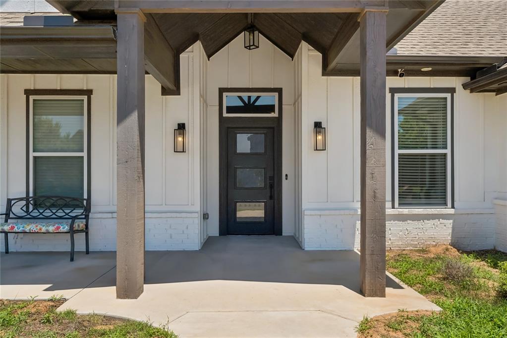 1329 Monterey Drive Property Photo 2