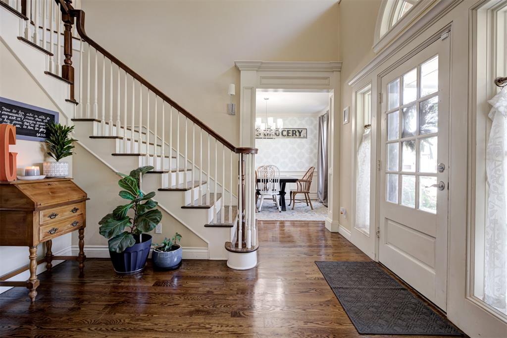 1100 Wild Plum Lane Property Photo 8