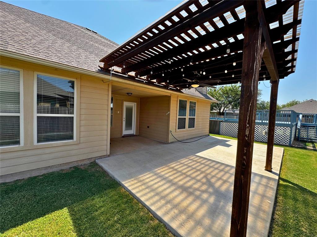 11016 Sw 39th Court Property Photo 34