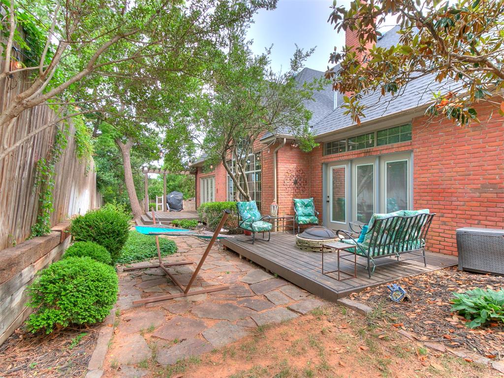 2917 Kingwood Drive Property Photo 45