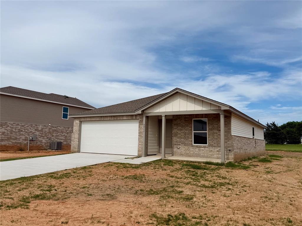 3911 Northridge Road Property Photo 1