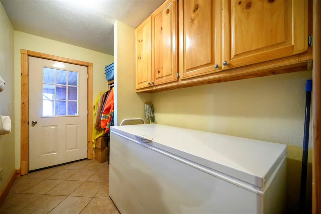 448 Wyr 56600 Road Property Photo 34