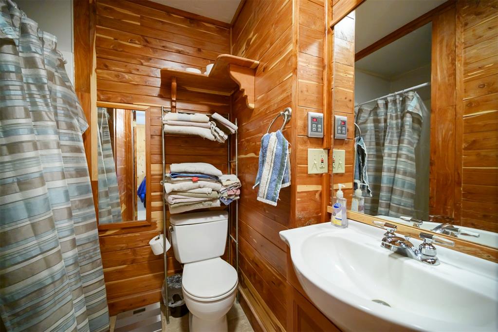 448 Wyr 56600 Road Property Photo 36