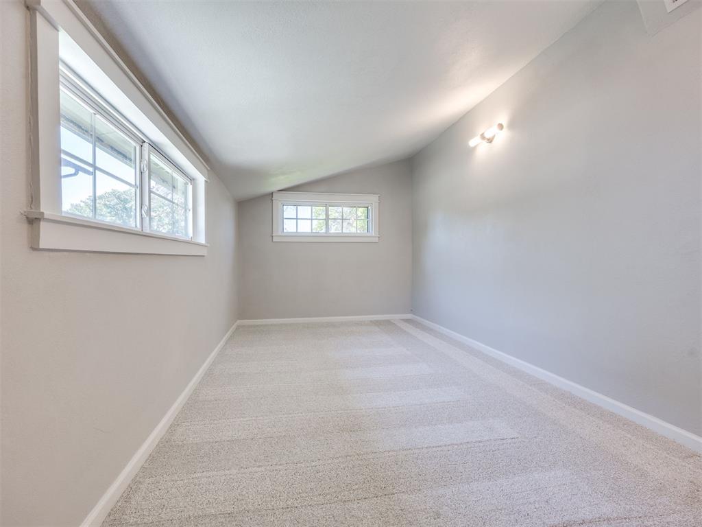 11124 Se 44th Place Property Photo 27