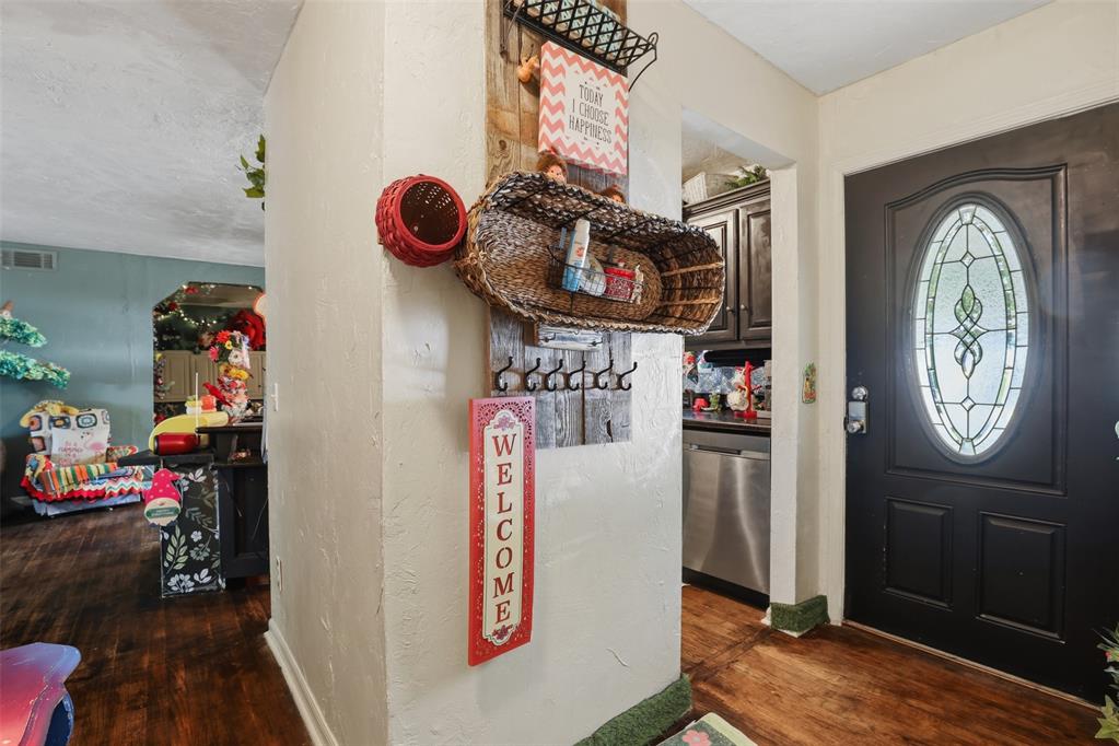 1805 Serenade Drive Property Photo 3