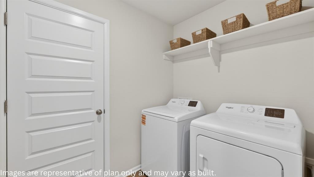 1910 Redbud Way Property Photo 13