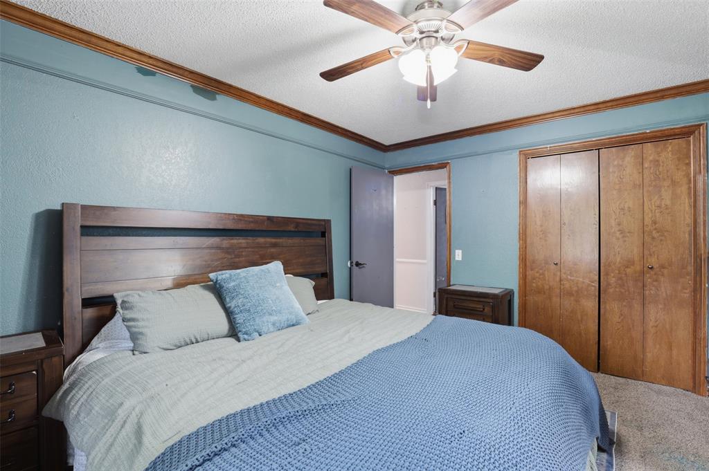 1209 Meadowbrook Lane Property Photo 13