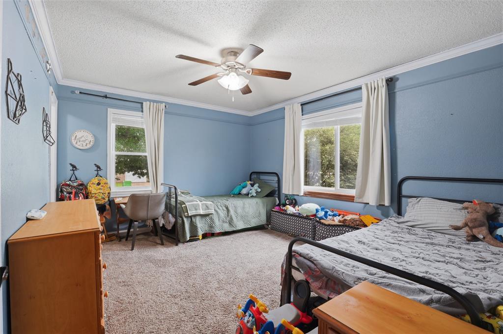 1209 Meadowbrook Lane Property Photo 17