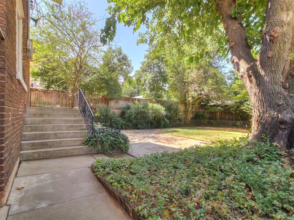 307 Nw 19th Street Property Photo 42