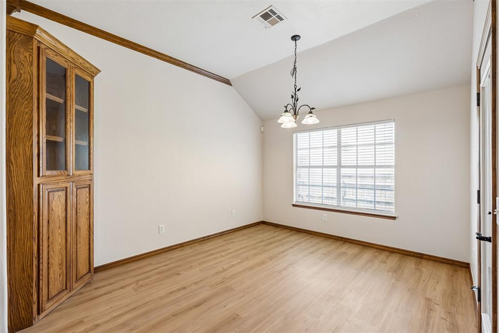 2613 Jefferson Drive Property Photo 5