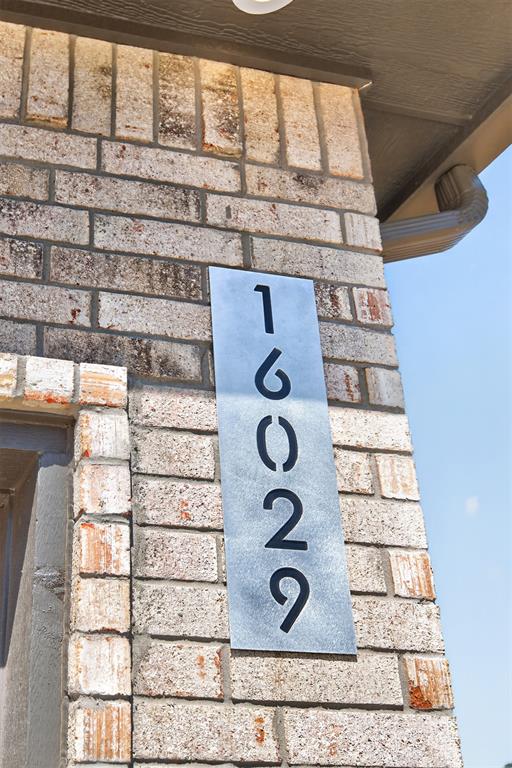 16029 Navarra Way Property Photo 5