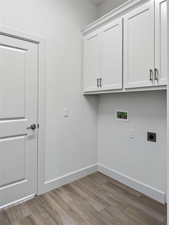 16029 Navarra Way Property Photo 21