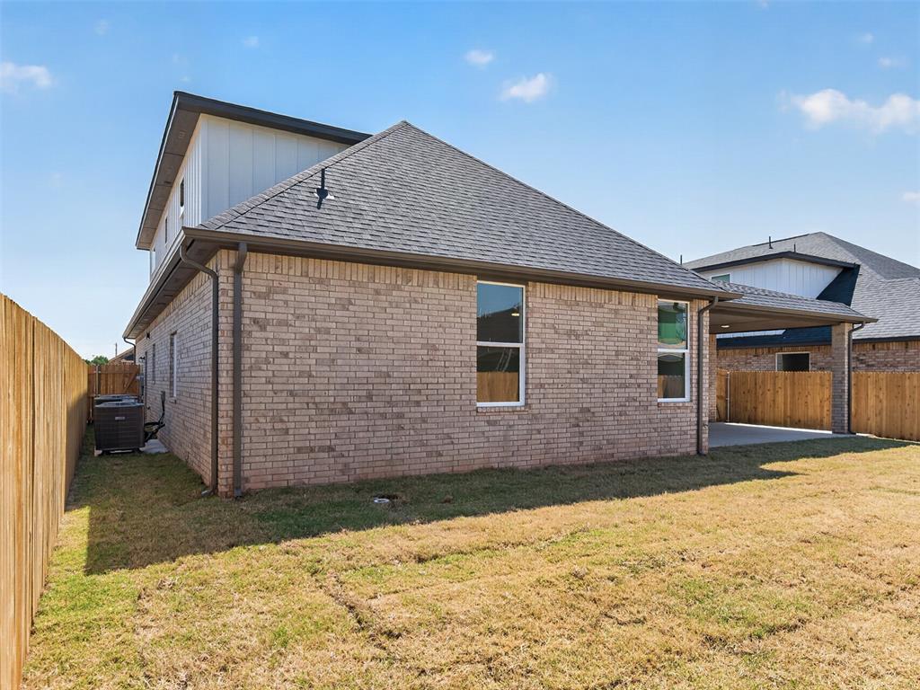 16029 Navarra Way Property Photo 44