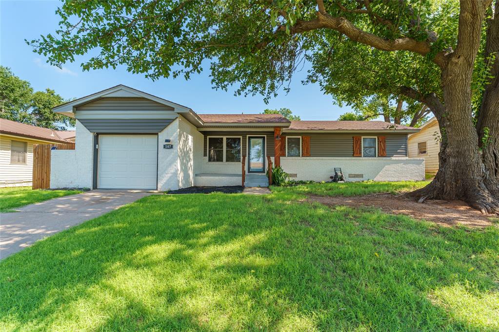 107 Florence Drive Property Photo 1