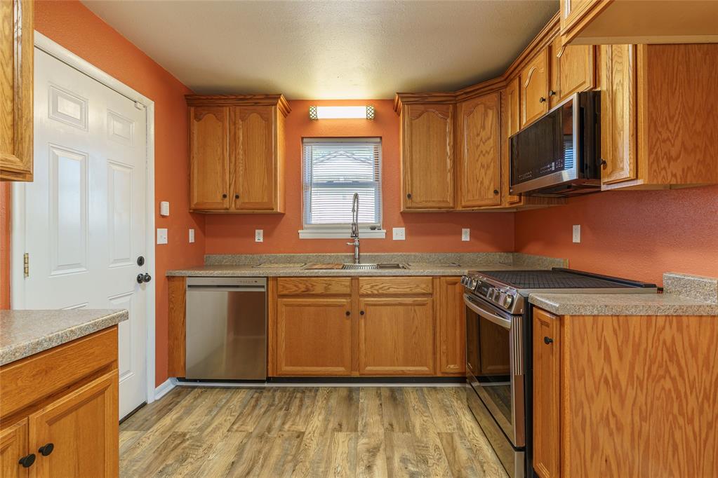 107 Florence Drive Property Photo 12