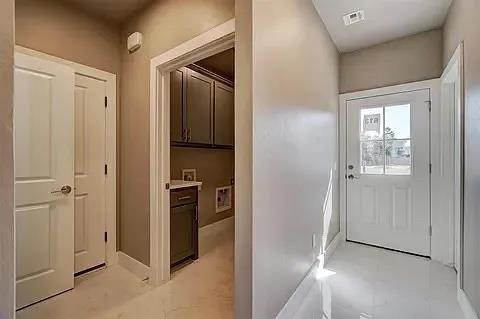 620 Abadan Drive Property Photo 4