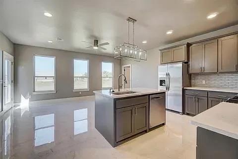 620 Abadan Drive Property Photo 7
