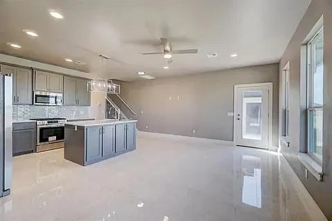 620 Abadan Drive Property Photo 9