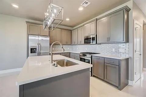 620 Abadan Drive Property Photo 12