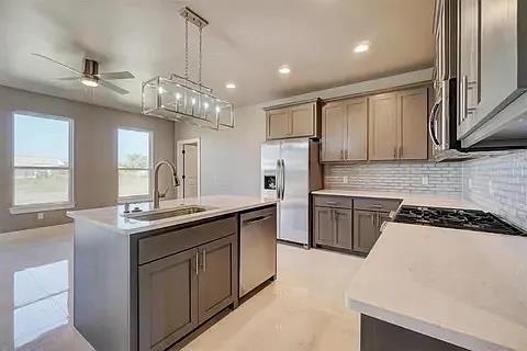 620 Abadan Drive Property Photo 14