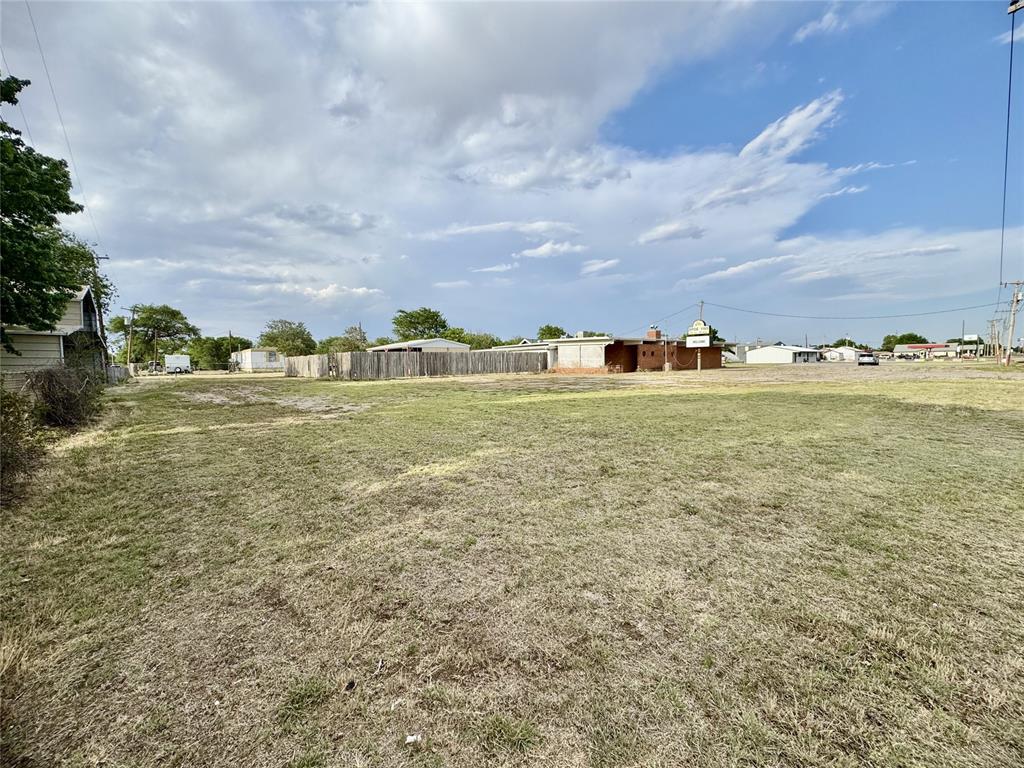 1501 N Pennsylvania Avenue Property Photo 40