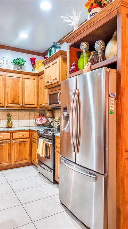 9109 Nw 81st Street Property Photo 7