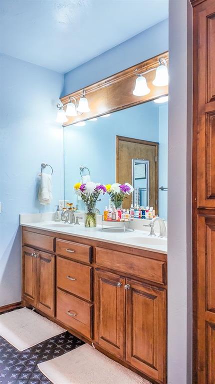 9109 Nw 81st Street Property Photo 15