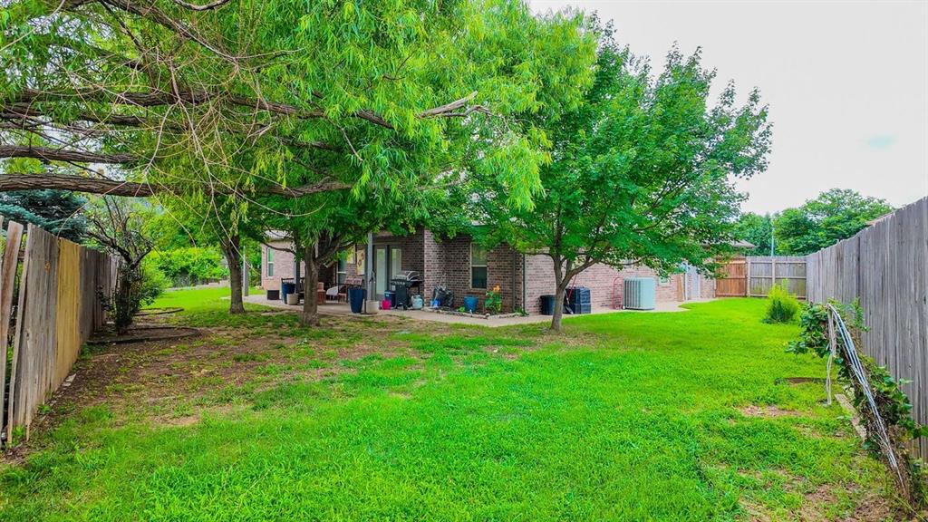 9109 Nw 81st Street Property Photo 23