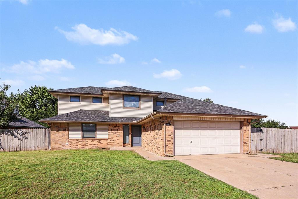 2441 E Hills Drive Property Photo 1