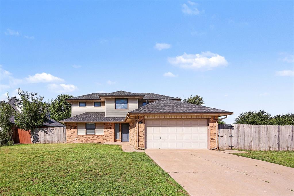 2441 E Hills Drive Property Photo 2