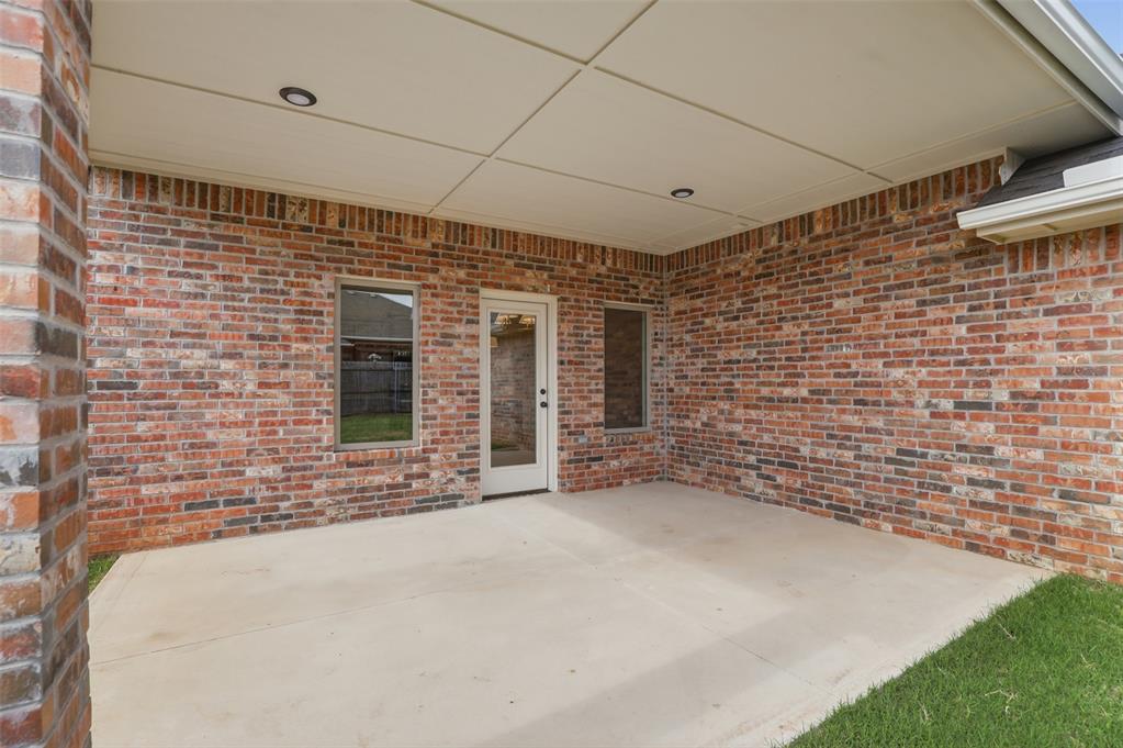 9033 Nw 74th Street Property Photo 30
