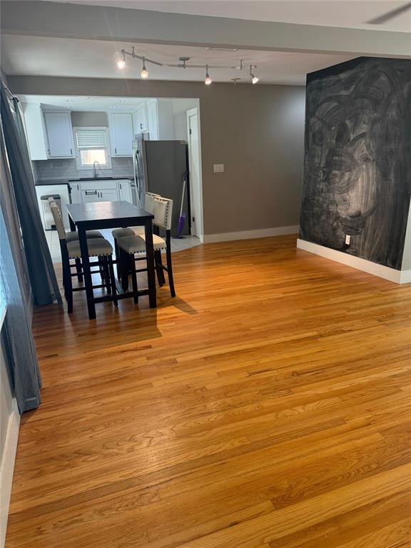 1215 Westlawn Drive Property Photo 4