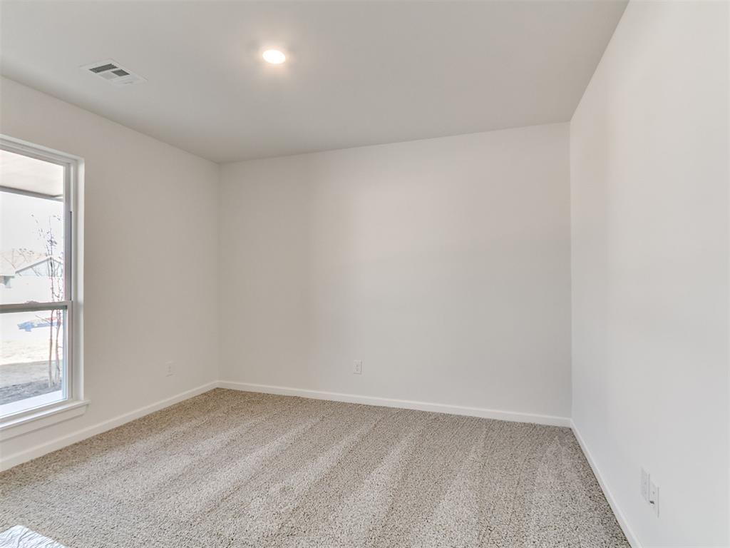 20648 Brush Creek Boulevard Property Photo 10