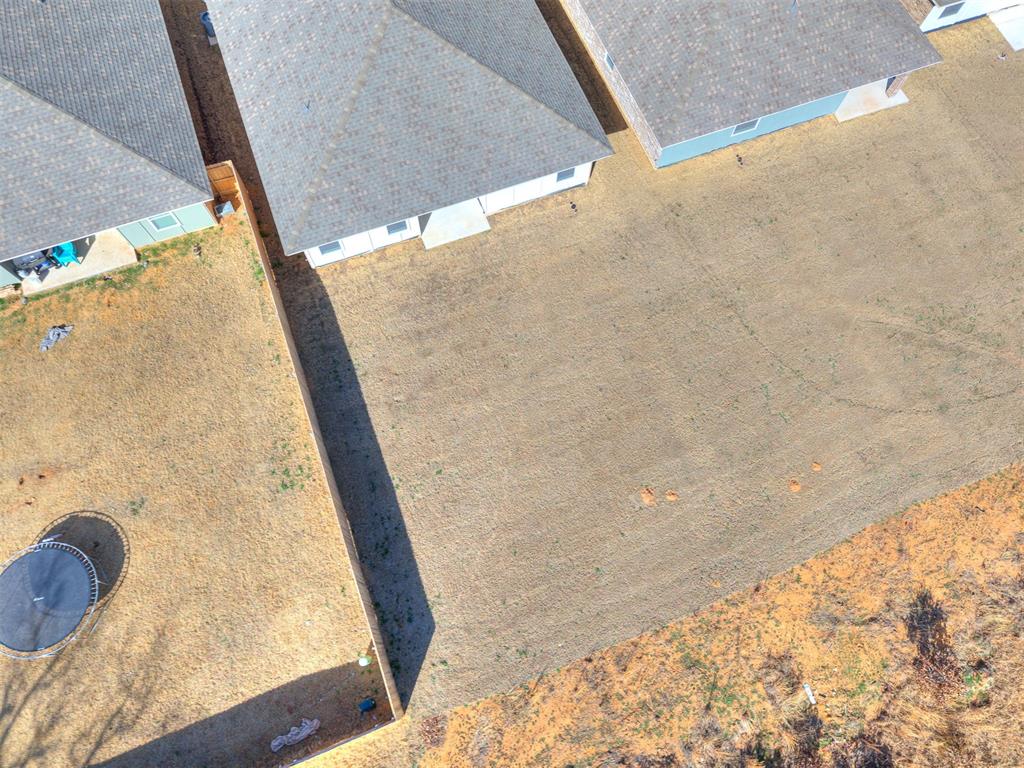 20648 Brush Creek Boulevard Property Photo 33