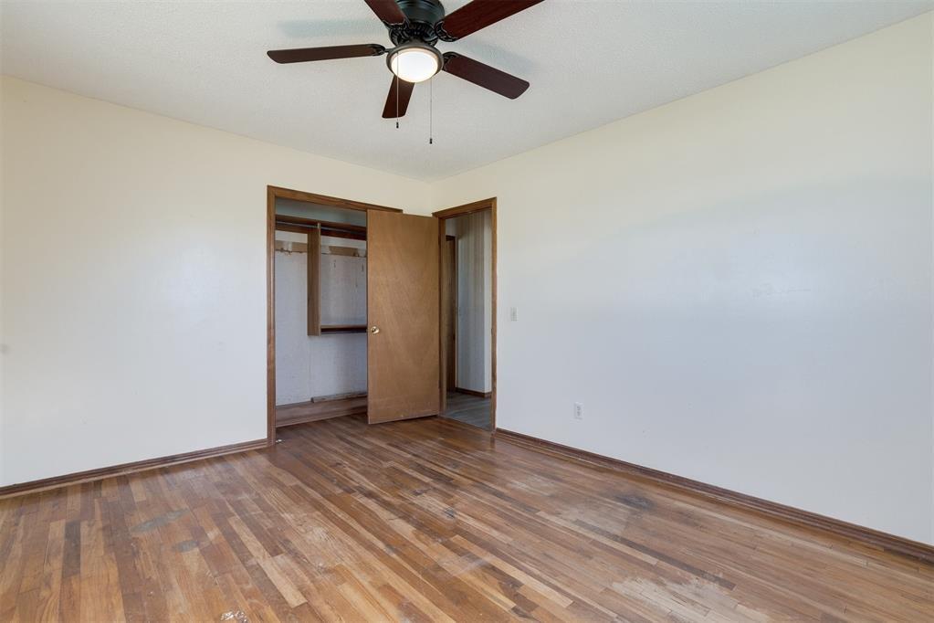 2912 N Santa Fe Avenue Property Photo 25