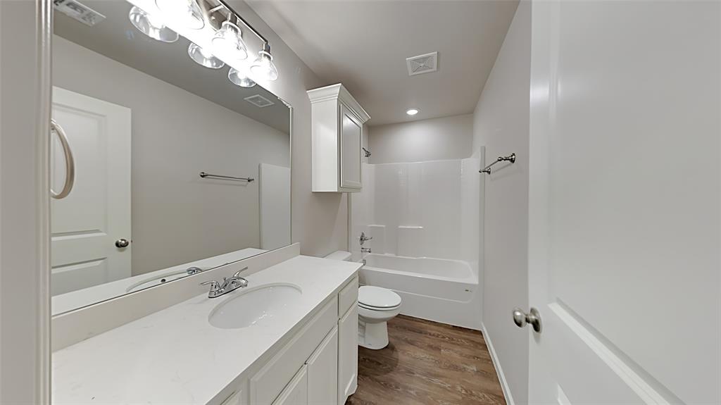 506 Stevens Pass Property Photo 12