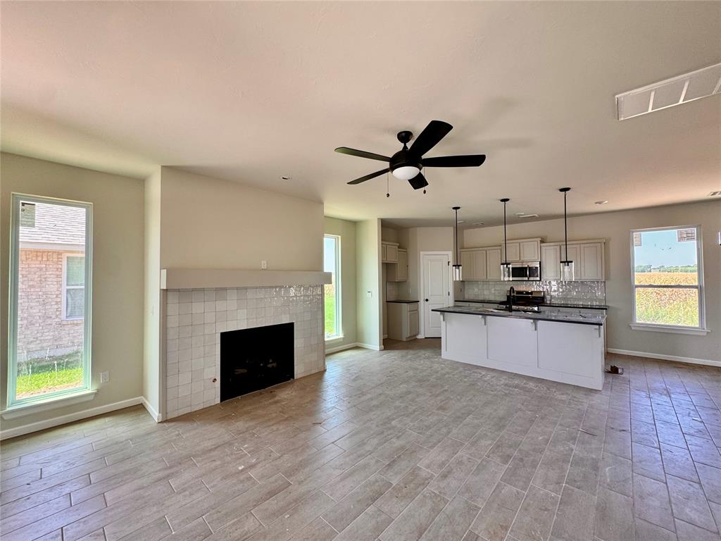 1643 Addington Road Property Photo 3