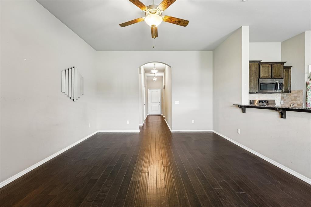4312 Eagle Cliff Drive Property Photo 5