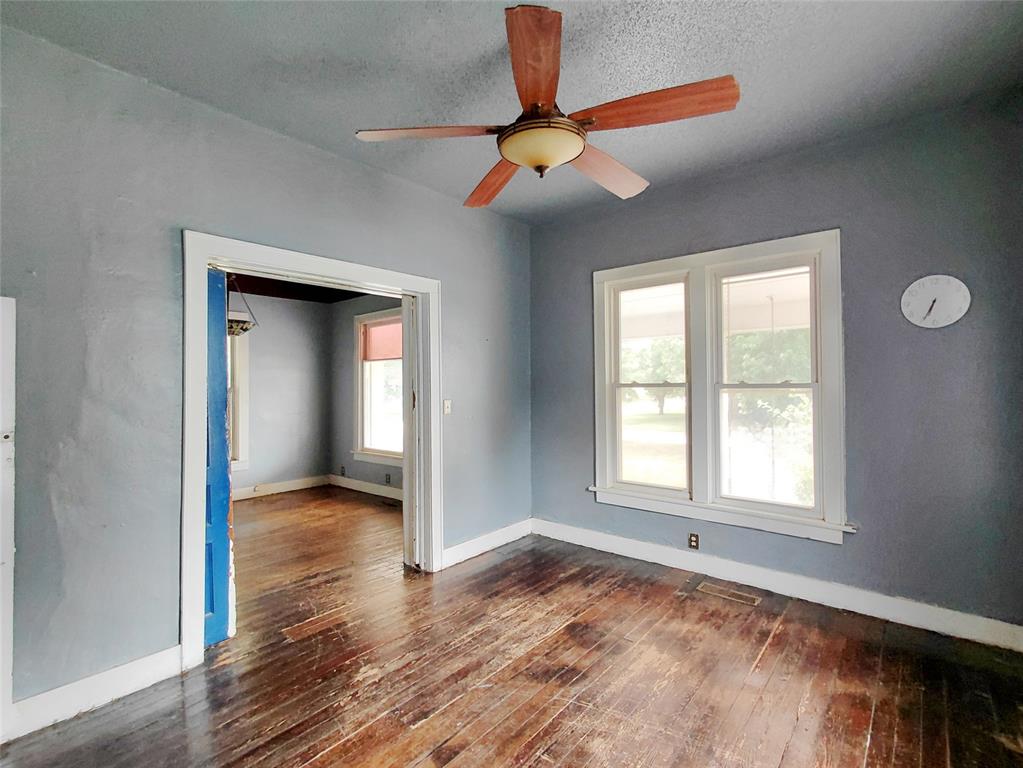502 S 7th Street Property Photo 4