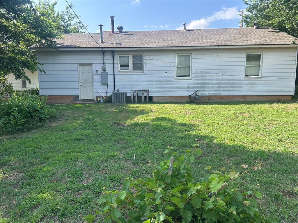 1012 N Locust Lane Property Photo 25