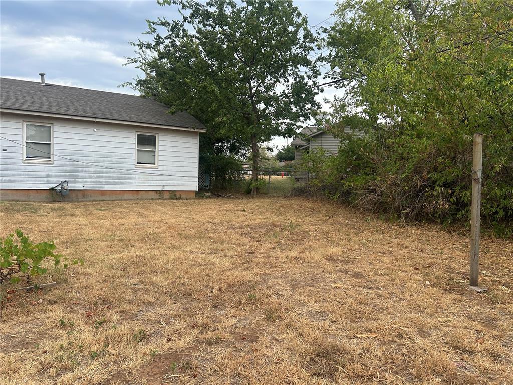 1012 N Locust Lane Property Photo 26