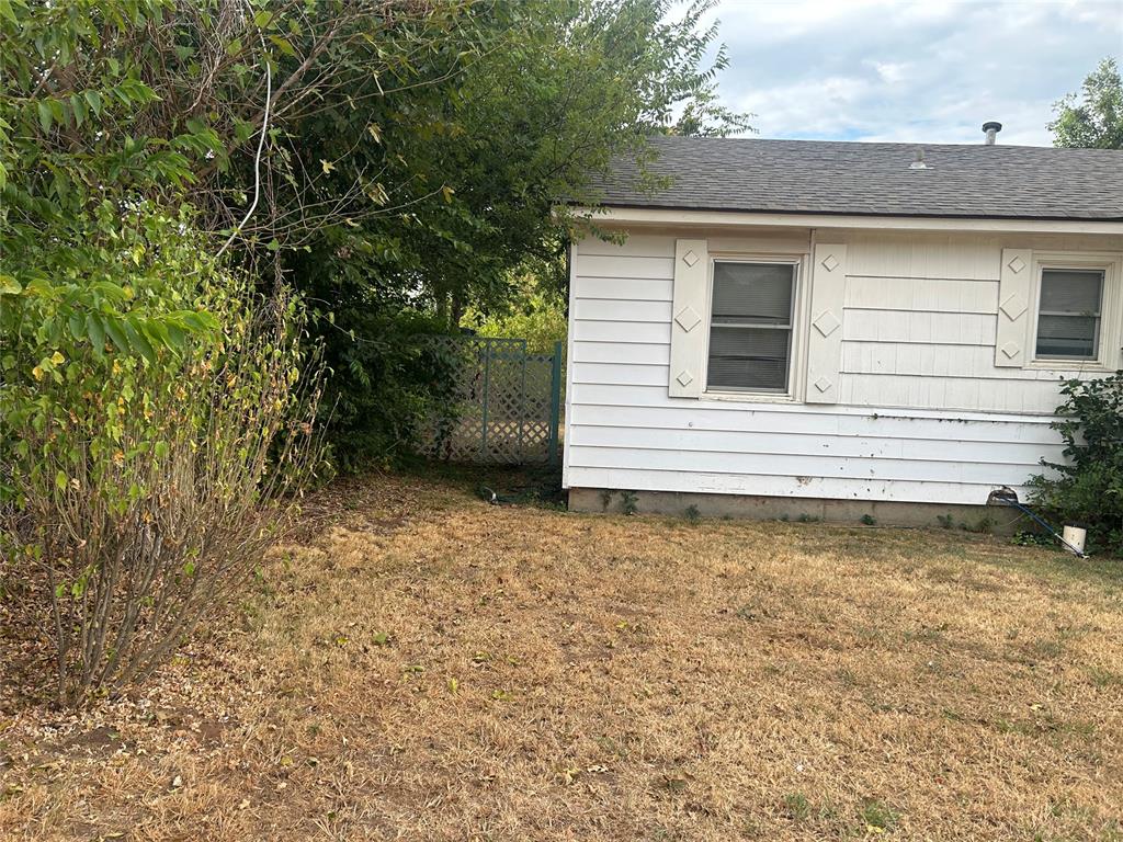 1012 N Locust Lane Property Photo 27