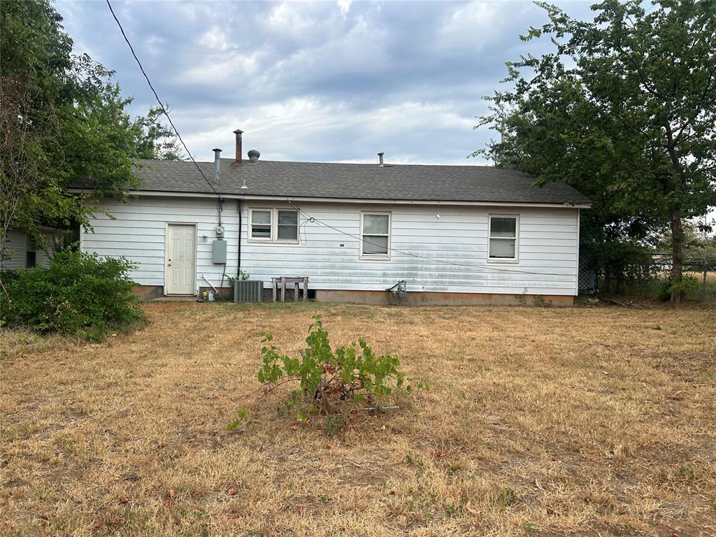 1012 N Locust Lane Property Photo 33