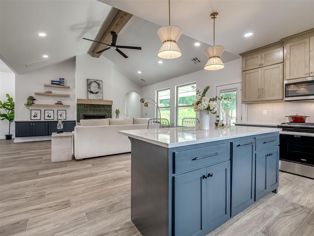 10925 Sandstone Ridge Way Property Photo 14