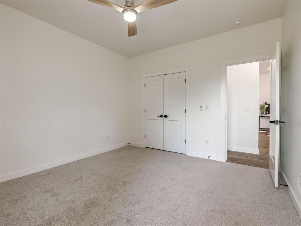 10925 Sandstone Ridge Way Property Photo 32