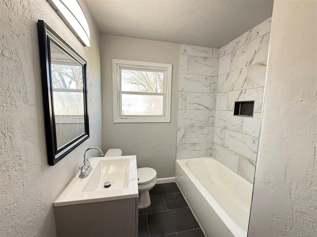 532 Showalter Drive Property Photo 10